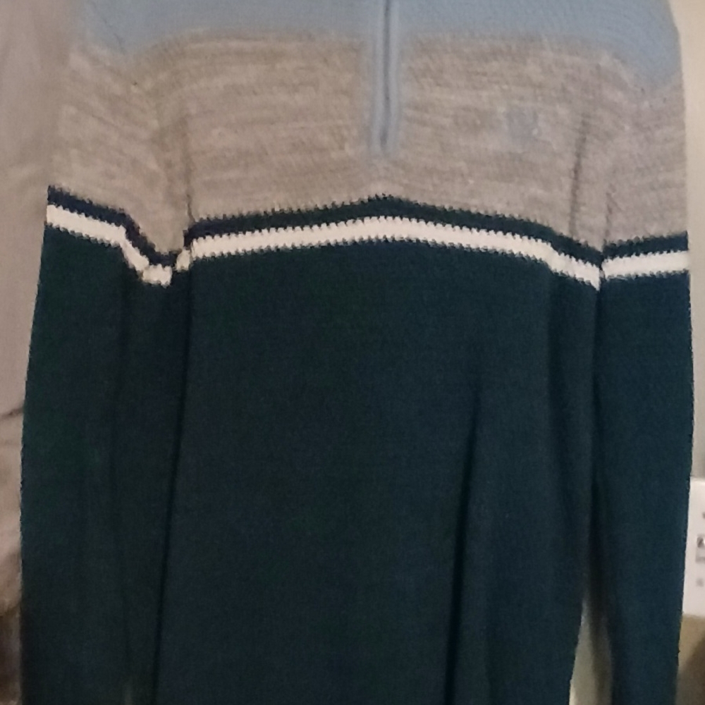 Chaps Blue and Gray Zip Up Sweater